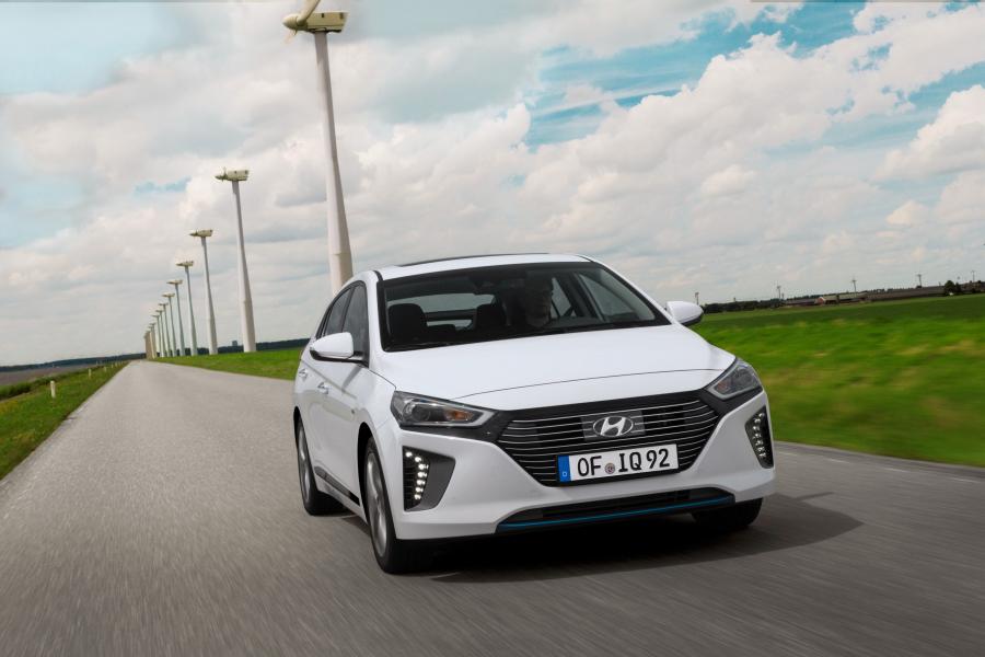  Hyundai IONIQ hybrid (AE) 2016 года  (WW) (фото 38 из 38)